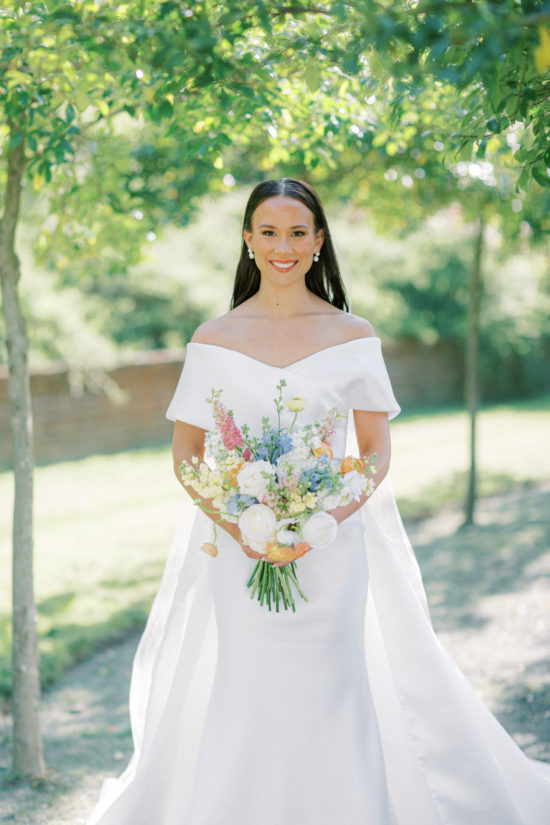 Bridgerton-Inspired Bridal Session at Moss Mountain Farm ...